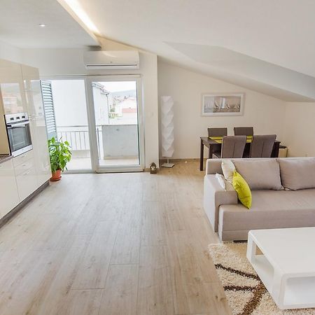 Apartment Grabovac Kaštela 部屋 写真