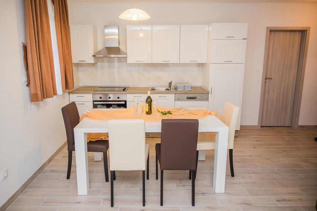 Apartment Grabovac Kaštela 部屋 写真