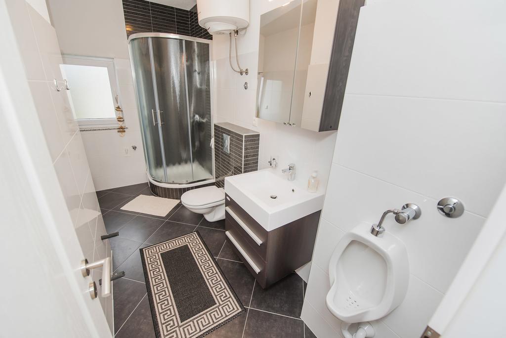 Apartment Grabovac Kaštela 部屋 写真